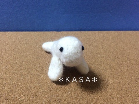 羊毛フェルト ジュゴン